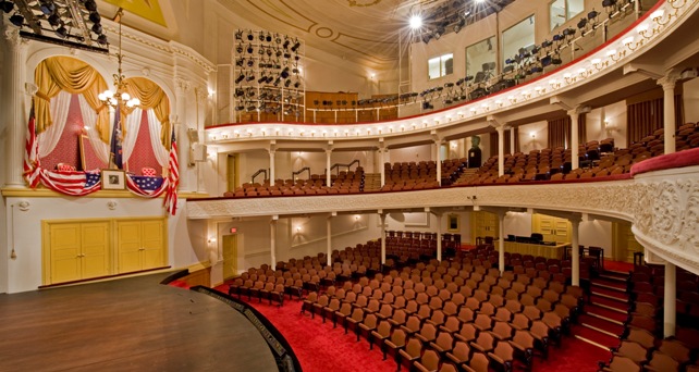 02h_Interior_Maxwell-MacKenzie_642X342