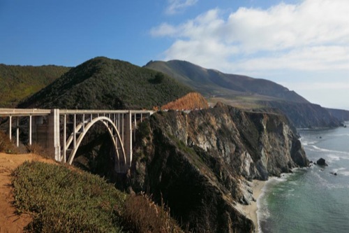 The bridge on the coastal highway