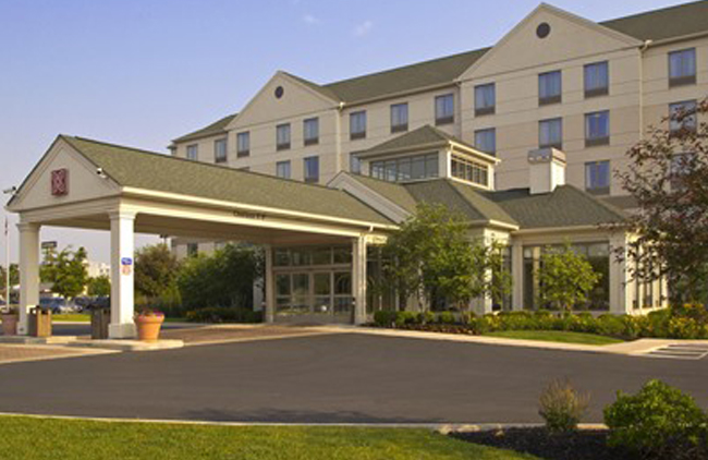 Hilton Garden Inn Columbus – University Area has 87 double rooms, microwave and fridge, indoor pool, Garden Grill Restaurant, pavilion lounge, evening room service, complimentary Internet, complimentary bus parking.