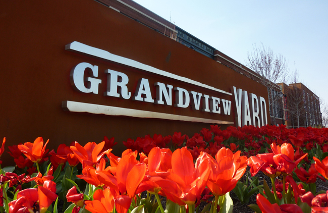 Near Downtown, Destination Grandview is a charming neighborhood of world-class restaurants with sidewalk seating, lively night spots, locally-owned boutiques, cafés, salons and microbreweries.