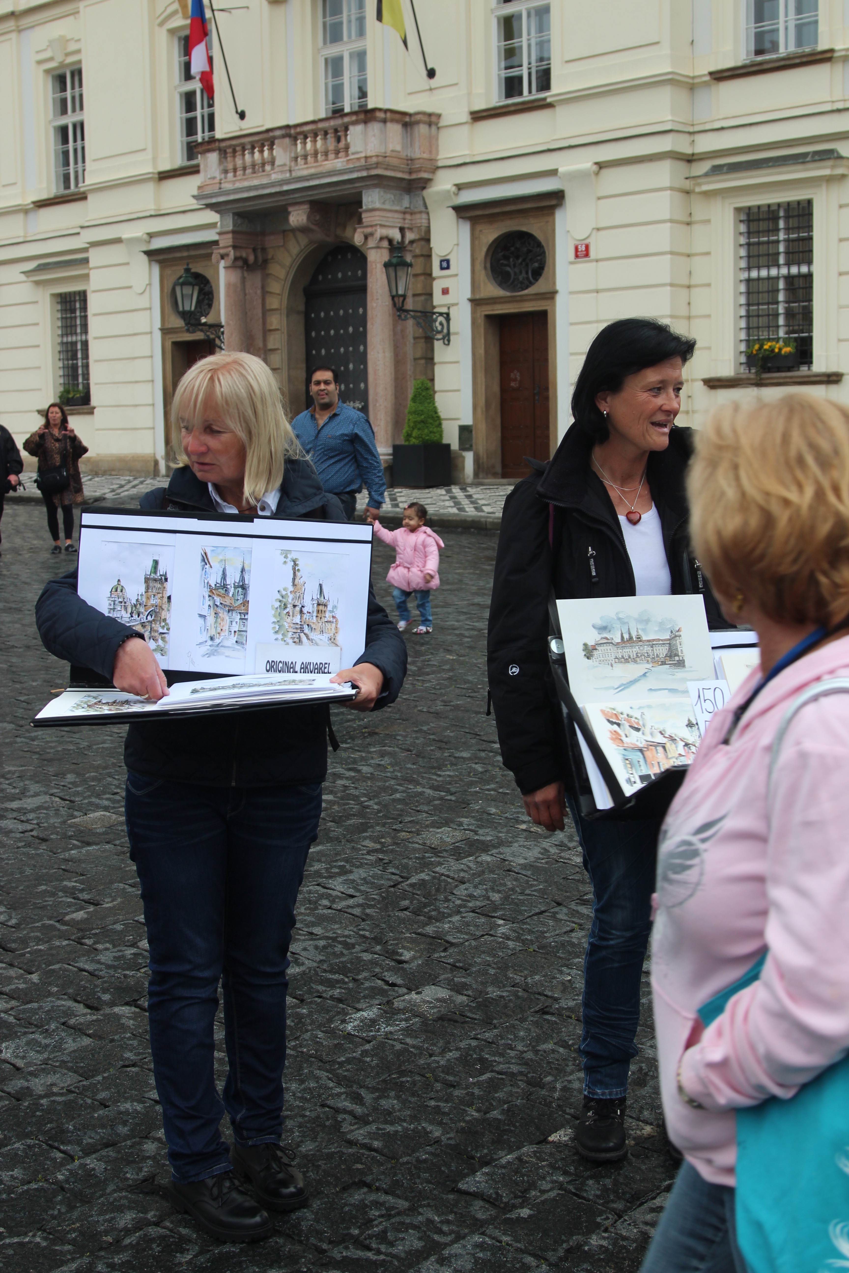 Selling art at Prague Castle
