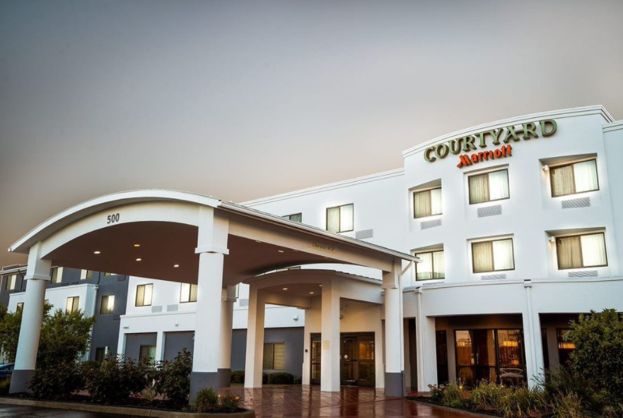 courtyard-kingston - The Group Travel Leader | Group Tour and Travel ...