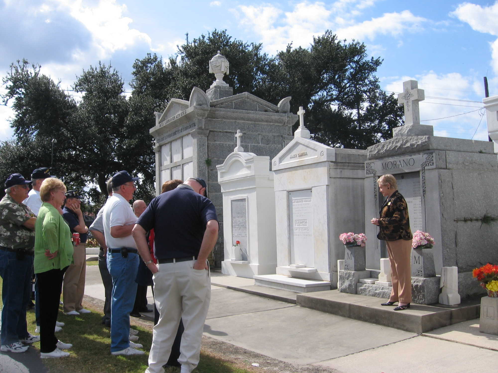 Metairie Cemetery Tour