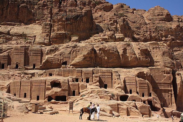 petra 2